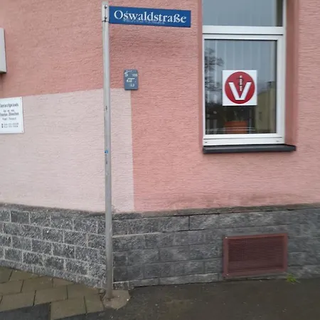2 Raum Wohnung Im Dg Zwickau Extérieur photo