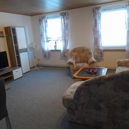 2 Raum Wohnung Im Dg Zwickau Extérieur photo